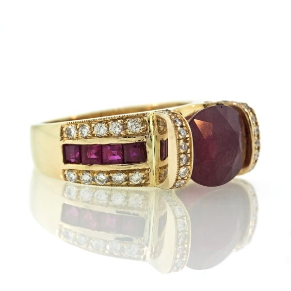 Ruby gold ring 0O001A33949_01