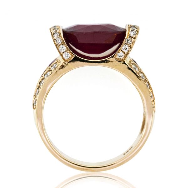 Ruby gold ring 0O001A33949_02